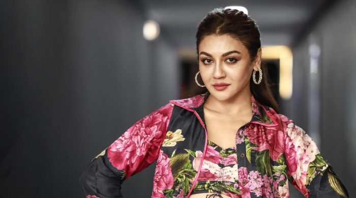 মুক্তির অপেক্ষায় জয়ার তিন সিনেমা
